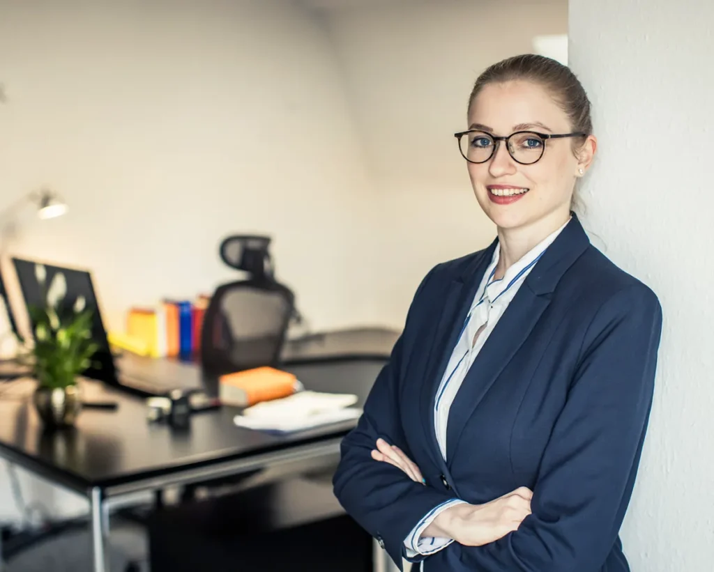 Isabella Huber ist bei Accuratio Steuerberaterin